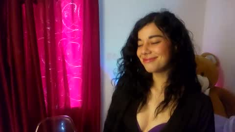 Alicekingdom online show from June 25, 8:02 pm