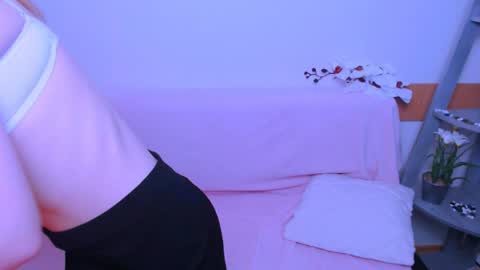 Alice online show from April 3, 10:02 am