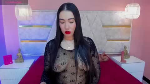 Snapshot of alicemyers_ chatting on July 15, 10:42 am Melany online show from July 15, 10:42 am
