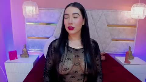 Snapshot of alicemyers_ chatting on July 18, 11:25 am Melany online show from July 18, 11:25 am