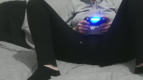 Alice online show from December 19, 2:35 pm