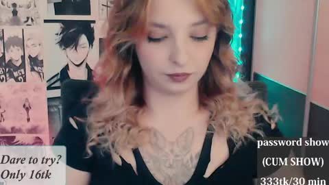 aliceriddle1 online show from April 13, 10:48 pm