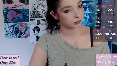 Snapshot of aliceriddle1 chatting on May 3, 6:08 am aliceriddle1 online show from May 3, 6:08 am