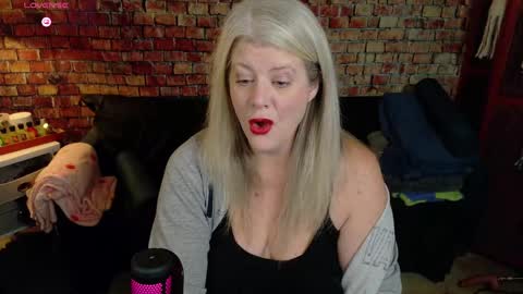 Alices Curiosity online show from January 22, 6:52 pm