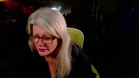 Alices Curiosity online show from April 13, 4:23 pm