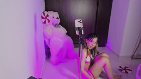 alice online show from March 15, 1:33 am