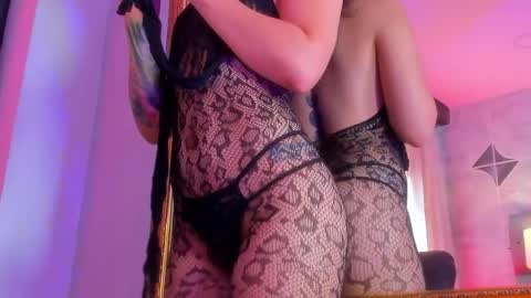 Snapshot of alicestevens_ chatting on April 1, 1:52 pm Alicestevens online show from April 1, 1:52 pm