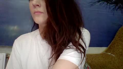 Snapshot of alicetailorrr chatting on April 18, 7:07 pm AliceTailorrr online show from April 18, 7:07 pm