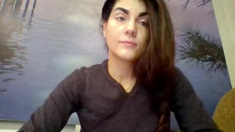 Snapshot of alicetailorrr chatting on May 18, 7:52 pm AliceTailorrr online show from May 18, 7:52 pm