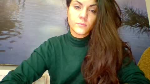 Snapshot of alicetailorrr chatting on May 25, 10:32 am AliceTailorrr online show from May 25, 10:32 am