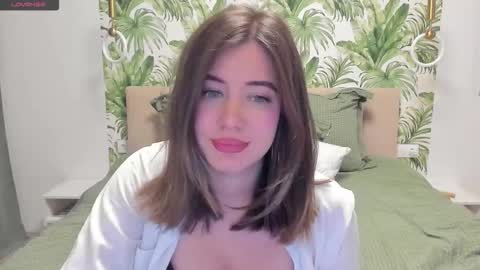 Snapshot of alicetuker chatting on November 9, 3:43 pm Alice online show from November 9, 3:43 pm