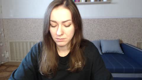 Snapshot of alicewonderful22 chatting on December 5, 1:38 pm Alice online show from December 5, 1:38 pm