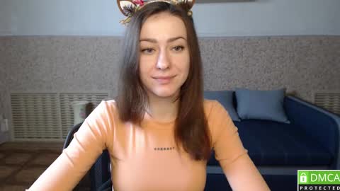 Snapshot of alicewonderful22 chatting on December 21, 3:42 pm Alice online show from December 21, 3:42 pm