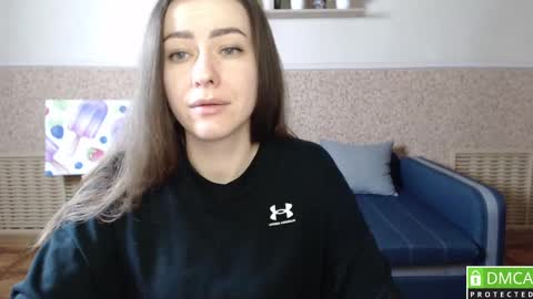 Snapshot of alicewonderful22 chatting on March 11, 1:23 pm Alice online show from March 11, 1:23 pm