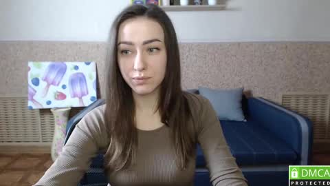 Snapshot of alicewonderful22 chatting on March 11, 4:29 pm Alice online show from March 11, 4:29 pm