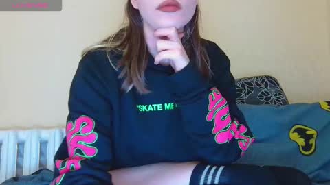 AliceWoolfy online show from October 16, 12:00 am