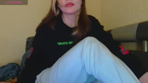 AliceWoolfy online show from February 7, 10:46 pm