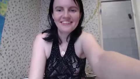 Snapshot of alicexbaby chatting on April 28, 9:47 am Alicexbaby online show from April 28, 9:47 am
