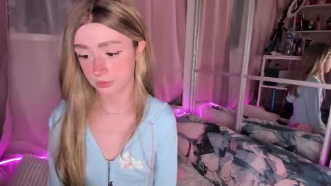 from wonderland online show from February 27, 3:23 pm