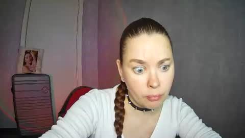 Snapshot of alicexfresh chatting on May 25, 5:57 am AlicexFresh online show from May 25, 5:57 am