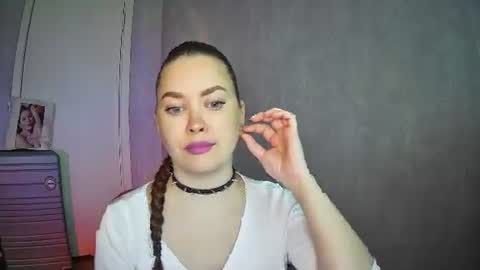 Snapshot of alicexfresh chatting on June 3, 6:27 am AlicexFresh online show from June 3, 6:27 am