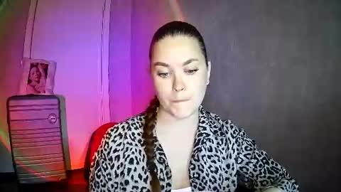 Snapshot of alicexfresh chatting on June 13, 12:14 pm AlicexFresh online show from June 13, 12:14 pm