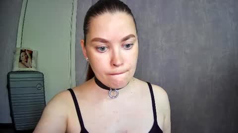 Snapshot of alicexfresh chatting on June 17, 11:56 am AlicexFresh online show from June 17, 11:56 am