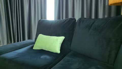 Snapshot of alicexsquirt chatting on September 11, 6:13 am Alice online show from September 11, 6:13 am