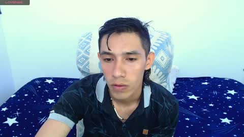 Snapshot of alicia_and_brandon chatting on May 21, 6:59 pm CATALINA Y ANDRES online show from May 21, 6:59 pm