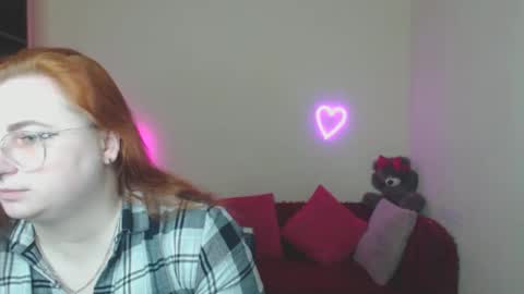 Alicia online show from February 22, 6:24 am