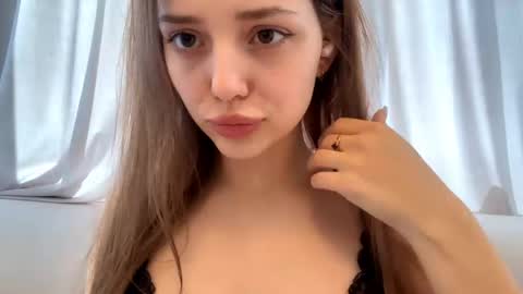 Alice online show from May 19, 8:42 am