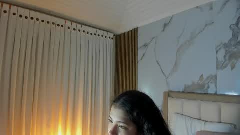 Snapshot of alicialevy chatting on May 30, 10:23 am LUNA online show from May 30, 10:23 am