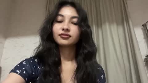 Snapshot of alicianau chatting on July 29, 4:05 pm Leila online show from July 29, 4:05 pm