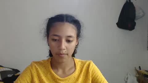 Snapshot of alicie_sexy_hot_20 chatting on February 10, 4:36 pm ana online show from February 10, 4:36 pm