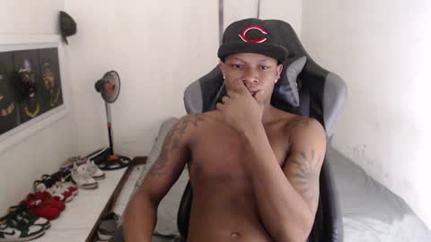 Snapshot of alid_17 chatting on December 24, 1:49 am Alid 17 online show from December 24, 1:49 am