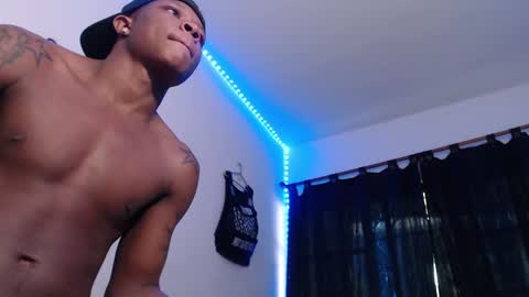 Snapshot of alid_17 chatting on January 29, 6:28 pm Alid 17 online show from January 29, 6:28 pm