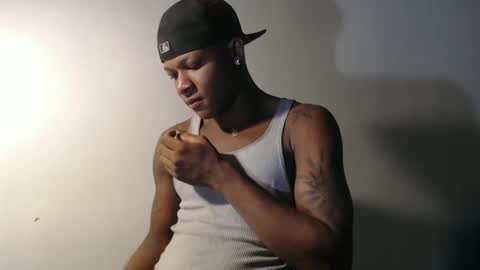 Snapshot of alid_17 chatting on March 12, 7:02 am Alid 17 online show from March 12, 7:02 am