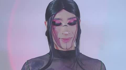 Snapshot of alienexxx chatting on February 28, 3:46 pm online show from February 28, 3:46 pm