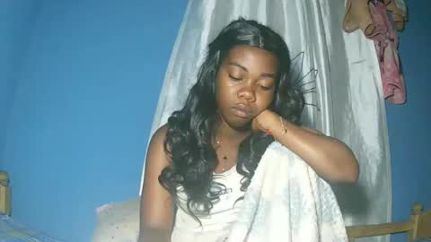 alihane21 online show from December 20, 9:00 pm