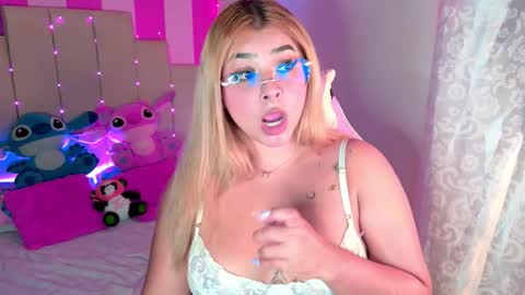 Snapshot of aliice_wonderland_ chatting on October 10, 4:55 am Aliice Brown online show from October 10, 4:55 am