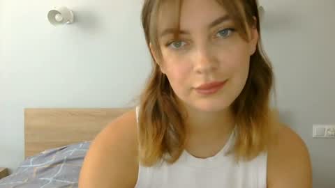 Snapshot of alina_007_007 chatting on June 30, 12:50 pm alina_007_007 online show from June 30, 12:50 pm