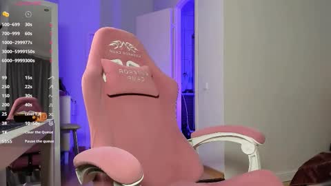 Snapshot of alina_39 chatting on September 11, 10:59 am alina_39 online show from September 11, 10:59 am