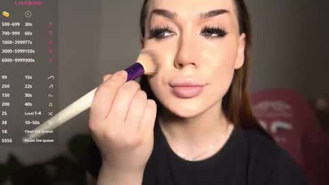 Snapshot of alina_39 chatting on October 17, 12:52 pm alina_39 online show from October 17, 12:52 pm