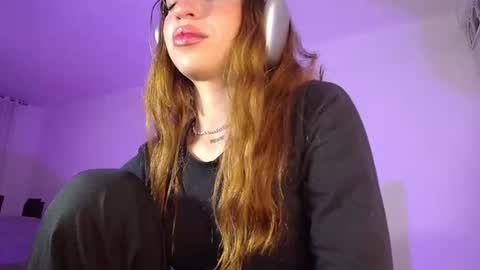 Snapshot of alina_lee01 chatting on July 16, 5:46 am NYX online show from July 16, 5:46 am