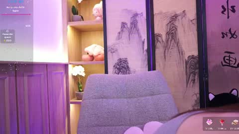 Snapshot of alinabennet chatting on July 4, 11:38 am Alina Bennet online show from July 4, 11:38 am