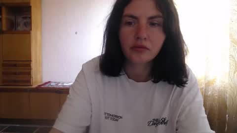 Snapshot of alinaxjames chatting on May 25, 2:34 pm AlinaxJames online show from May 25, 2:34 pm