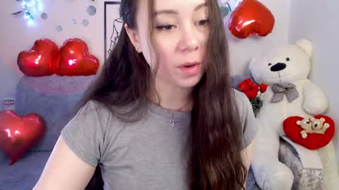 AlinaXRose online show from May 2, 12:26 am