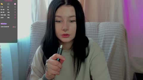 Aline Greeeen online show from January 13, 9:08 am