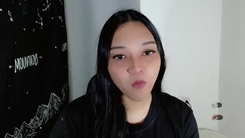 Shanti xhey online show from March 11, 6:25 pm