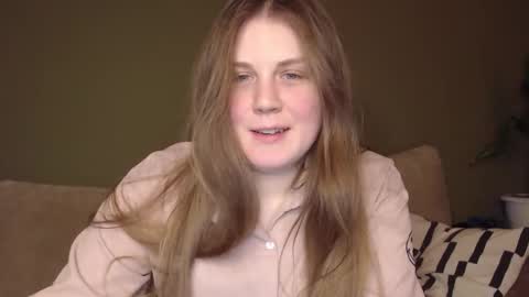 alisaxxxshy online show from February 12, 11:00 pm